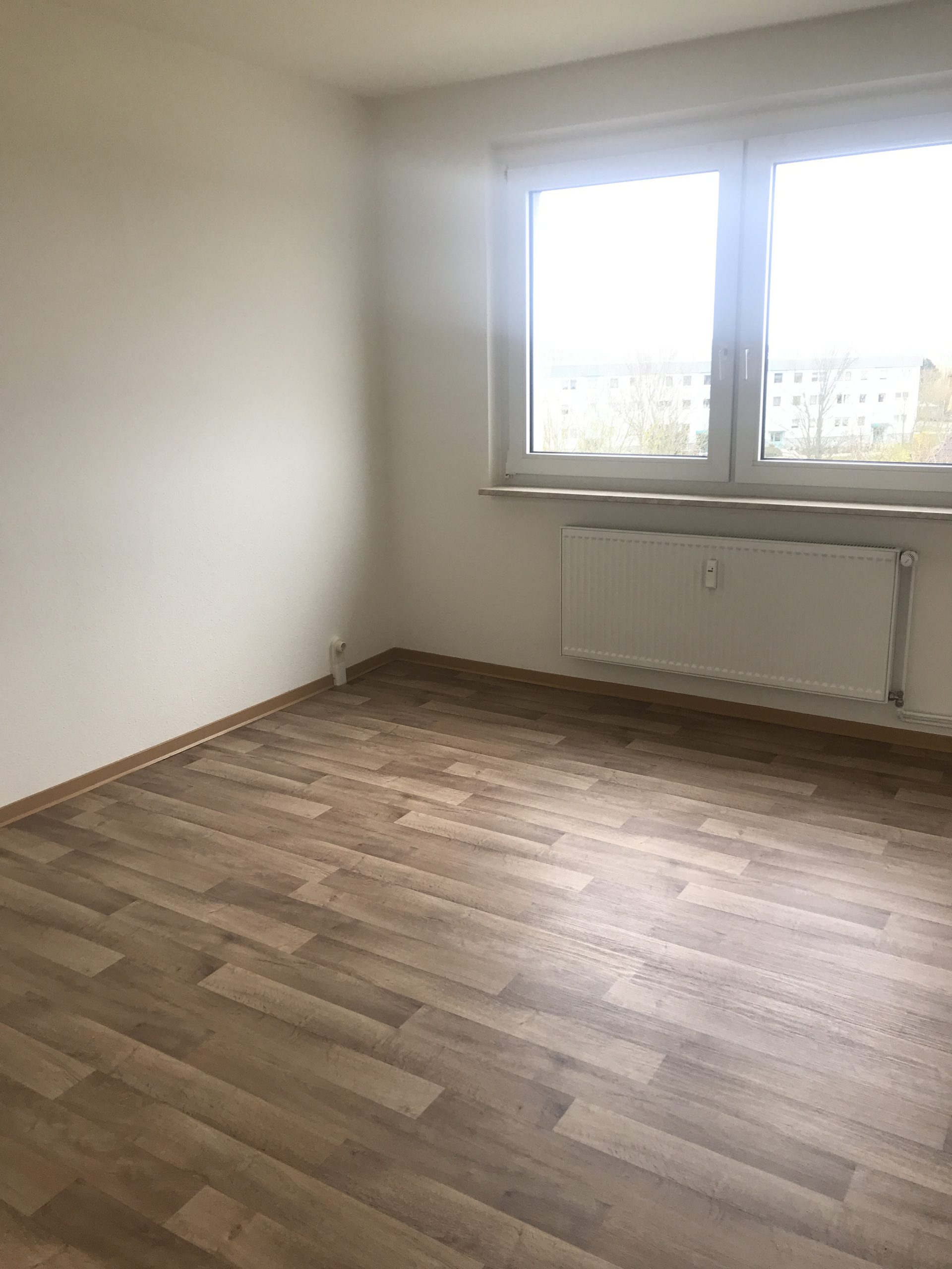 3-Raum-Wohnung Geschwister-Scholl-Straße 6 – WOHNUNGSVERWALTUNG STAVENHAGEN